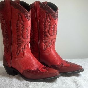 Cowboy boot red size 8.5